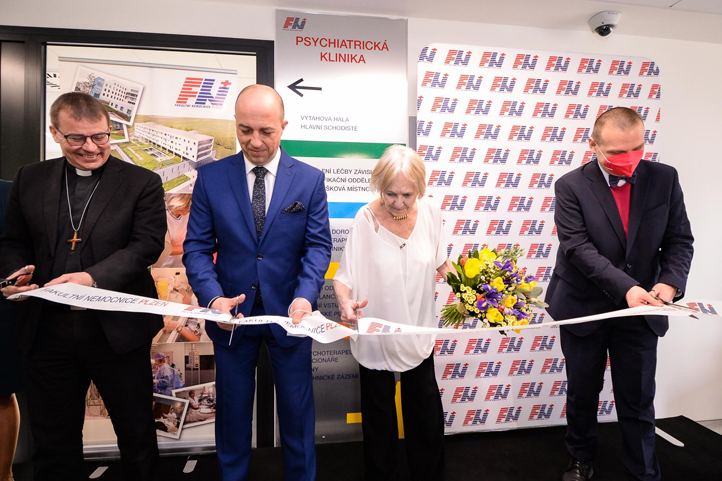 Slavnostní otevření a představení kliniky (foto: M. Pecuch)