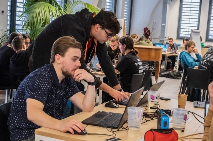 Foto: SIT MP 231221_hackaton_02