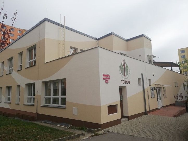 TOTEM letos slaví čtvrtstoletí. Zdroj foto: Mezigenerační a dobrovolnické centrum TOTEM 240314_totem_01