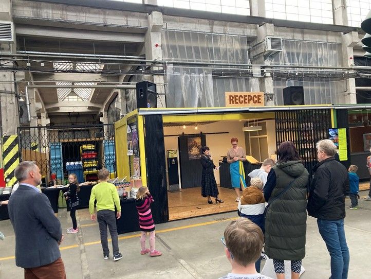 Zdroj fotografií: DEPO2015 240416_Cesta_kolem_sveta_3