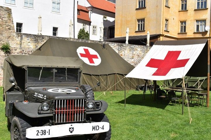 Fotografie: vojenský dobový kemp 240502_Slavnosti_svobody_2