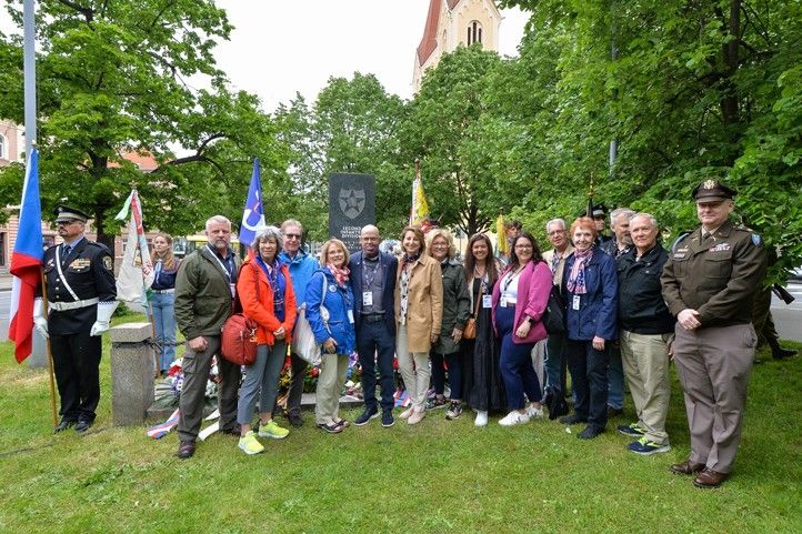 Fotografie: M. Pecuch 240503_Slavnosti_svobody_pietni_akty_4