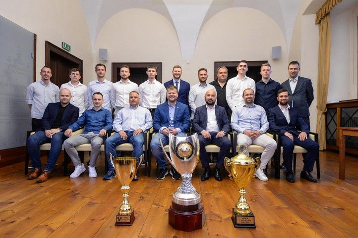 Přijetí na plzeňské radnici (fotografie: M. Pecuch) 240611_Interobal_4