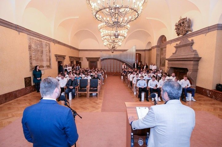 Fotografie z přijetí: M. Pecuch 240614_Sportovci_Talent_DHC_Wolves_3