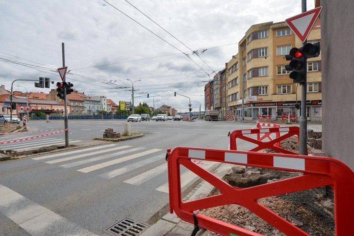 Křižovatka Klatovská – U Trati – Borská (foto: M. Pecuch) 240704_Doprava_Klatovska_Belanka