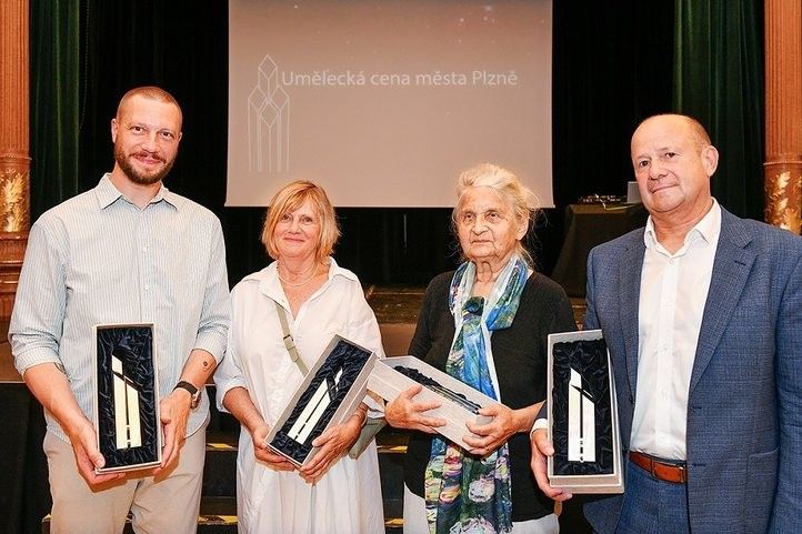 Předávání Umělecké ceny města Plzně. Fotografie: M. Chaloupka 240905_umelecka_cena_03