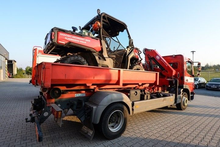 Dobrovolní hasiči z Plzně vyrazili pomáhat do oblastí zasažených povodní. Fotografie: M. Pecuch 240919_povodne_hasici_pomoc_02