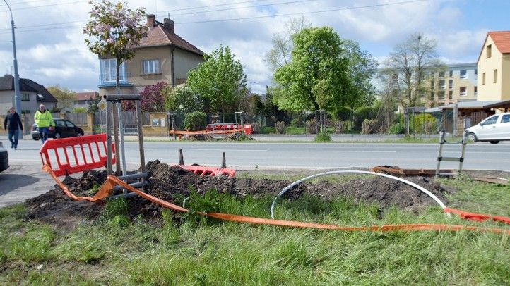 Zdroj fotografií: SITMP 241004_Skola_optika_2