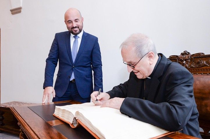 Přijetí na plzeňské radnici (fotografie: M. Pecuch) 241011_Radkovsky_4