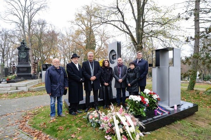 Fotografie: M. Pecuch 241107_Sutnar_3