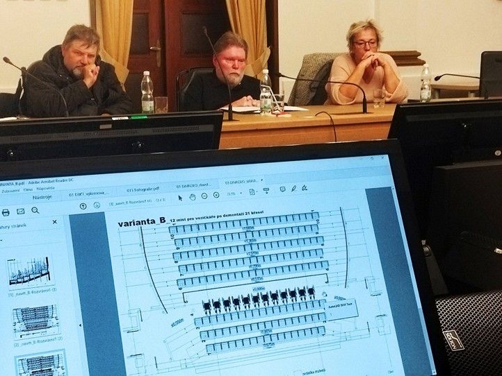 Foto z jednání na plzeňské radnici 241118_DJKT_uprava_hlediste_2