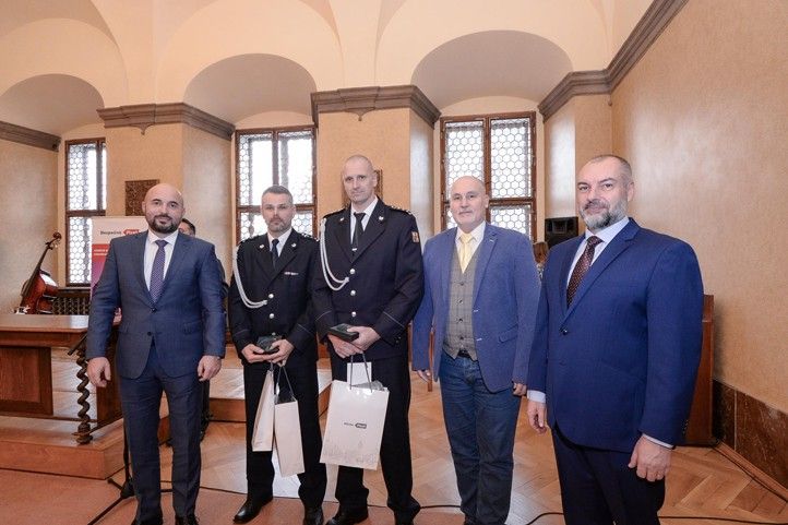 Předávání ocenění za mimořádné činy (fotografie: M. Pecuch) 241202_Oceneni_mimoradne_ciny_2