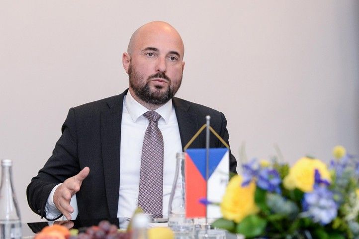 Přijetí na plzeňské radnici (fotografie: M. Pecuch) 250121_Velvyslanec_Ukrajina_4