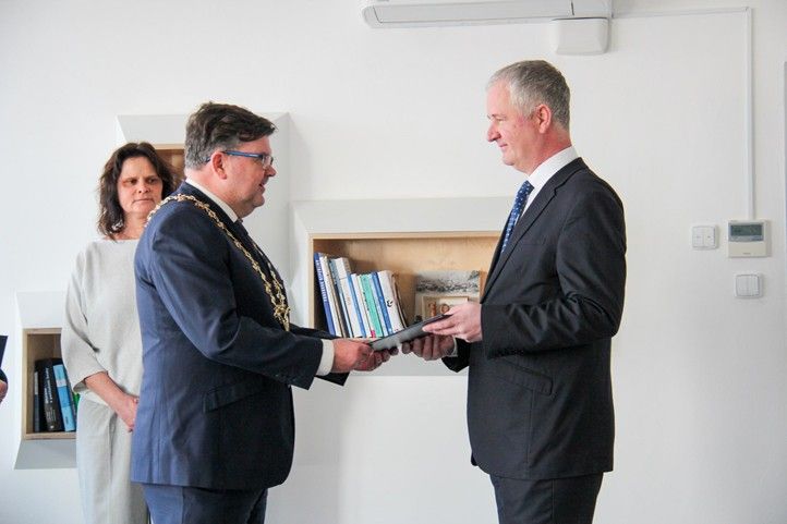 Zdroj foto: ZČU 250206_Dekan_FAV_Zelezny