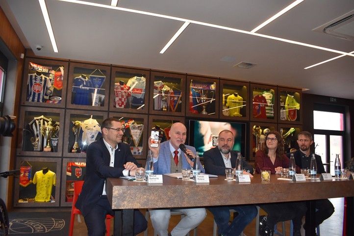 Fotografie: H. Josefová 250311_Stezka_Bezp_1