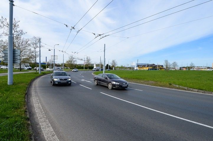 250327_Kruhovy_objezd_Makro_1