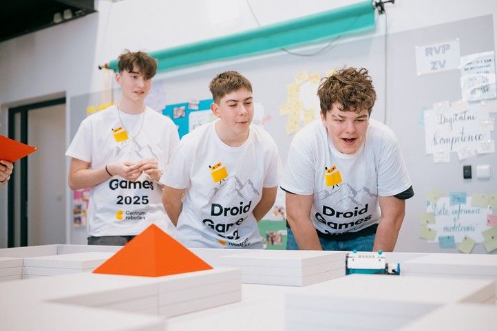 Zdroj fotografií: Správa informačních technologií města Plzně 250407_Droid_Games_2