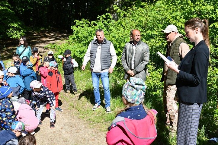 Fotografie: R. Žáková 250507_Stezka_Dubova_hora_1