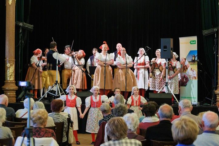 250529_Seniori_bavi_seniory_2