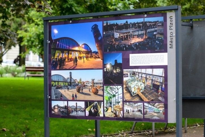 Výstava s názvem Kultura, která trvá. Fotografie: M. Pecuch.  250807_Výstava_Kultura_02