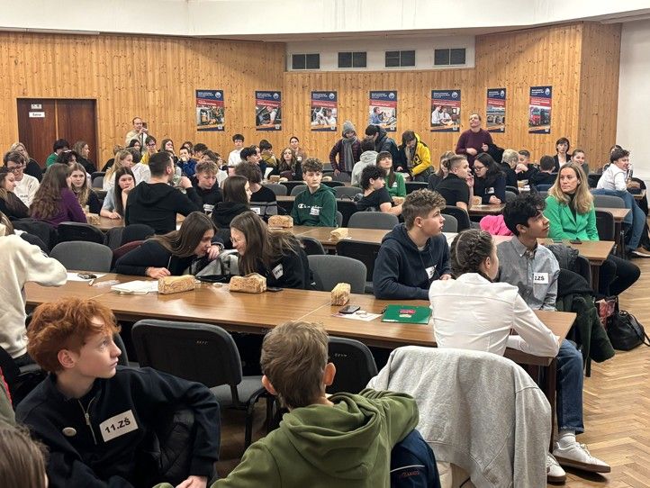 251208_Skolni_Parlament_1