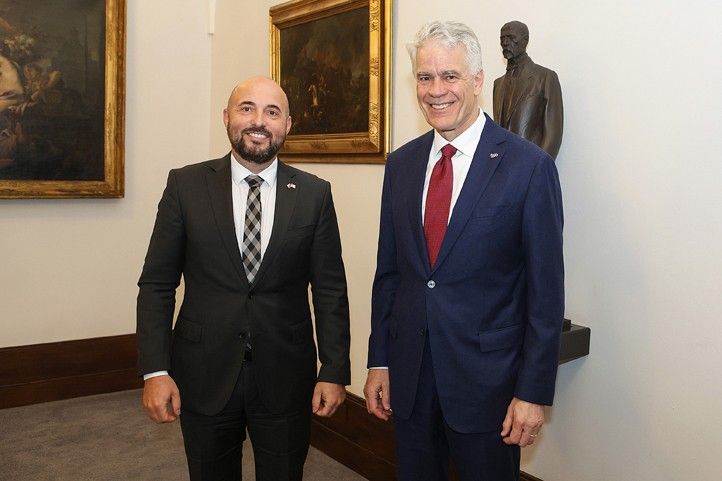 260127_Velvyslanec_USA_Merrick_1