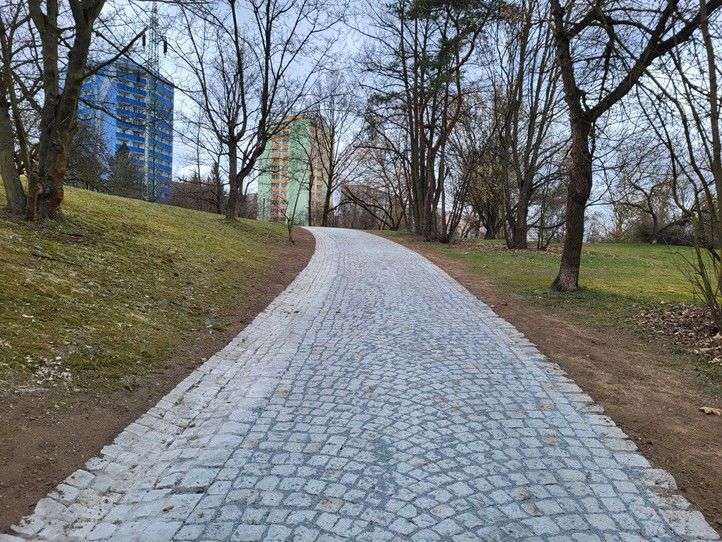 260429_Borsky_park_po_1