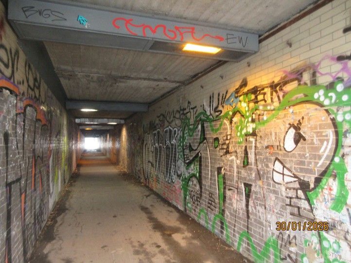Podchod pod železničním mostem v ulici U Prazdroje před opravou (zdroj foto: SVSMP) 260622_Podchod_U_Prazdroje_puvodni