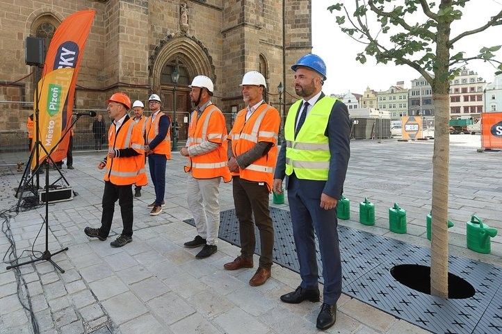 Náměstí Republiky. Fotografie: Z. Vaiz, B. Hájková 260827_Namesti_Republiky_3