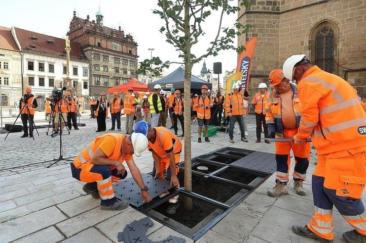 Náměstí Republiky. Fotografie: Z. Vaiz, B. Hájková 260827_Namesti_Republiky_6