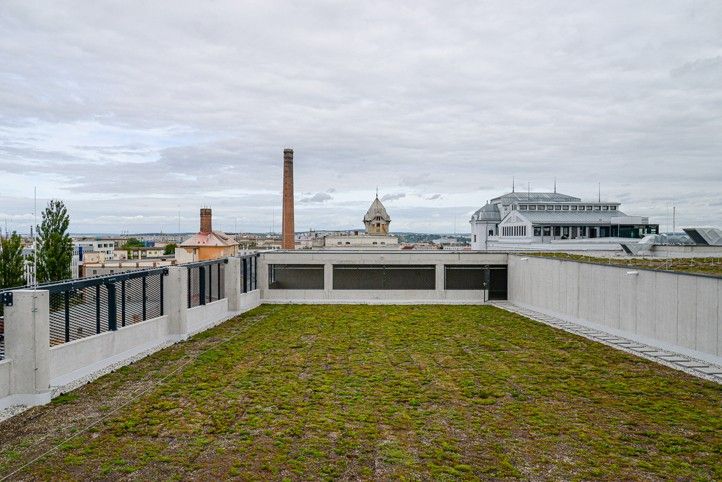 260904_Parkovaci_dum_Svetovar_5