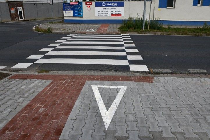 Nová část stezky (fotografie: R. Žáková) 260914_Cyklo_stezka_jatecni_1