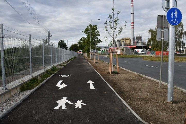 Nová část stezky (fotografie: R. Žáková) 260914_Cyklo_stezka_jatecni_2